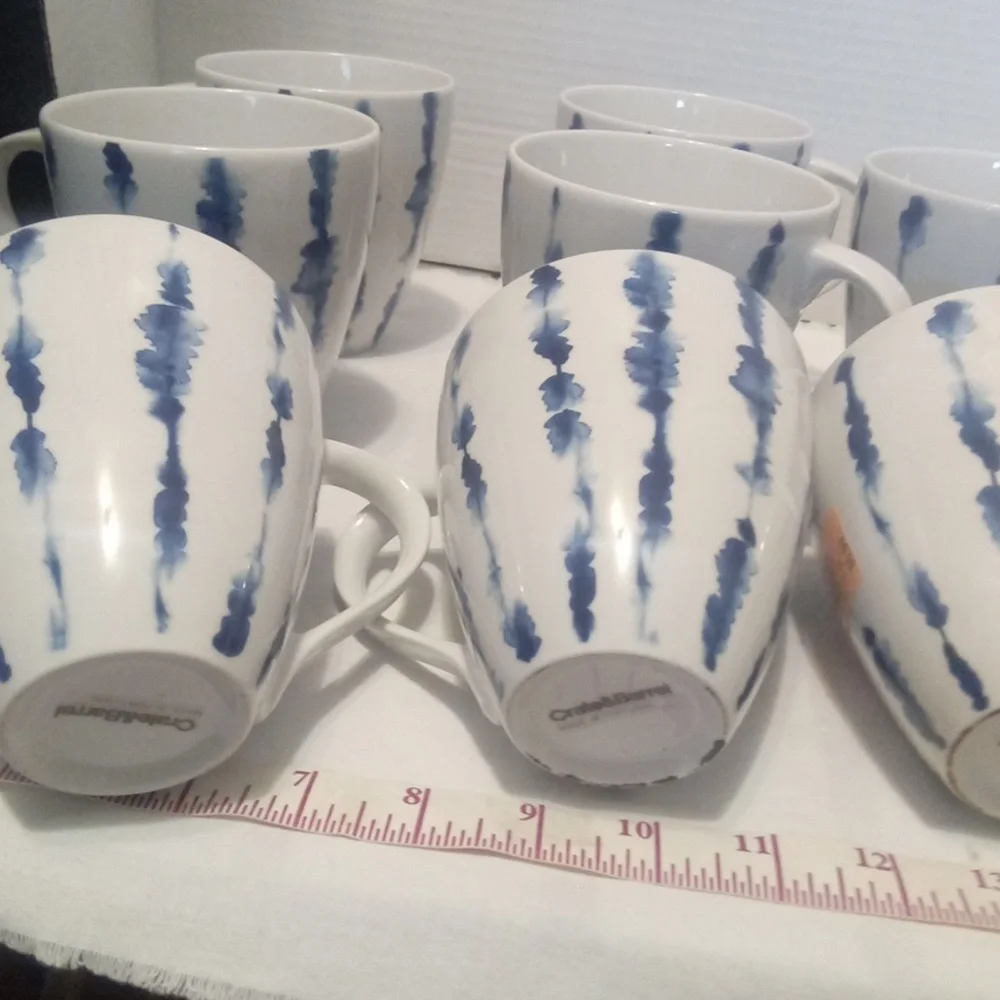 Crate&Barrel White Omari Blue & White Porcelin Cups Set of 8 16oz